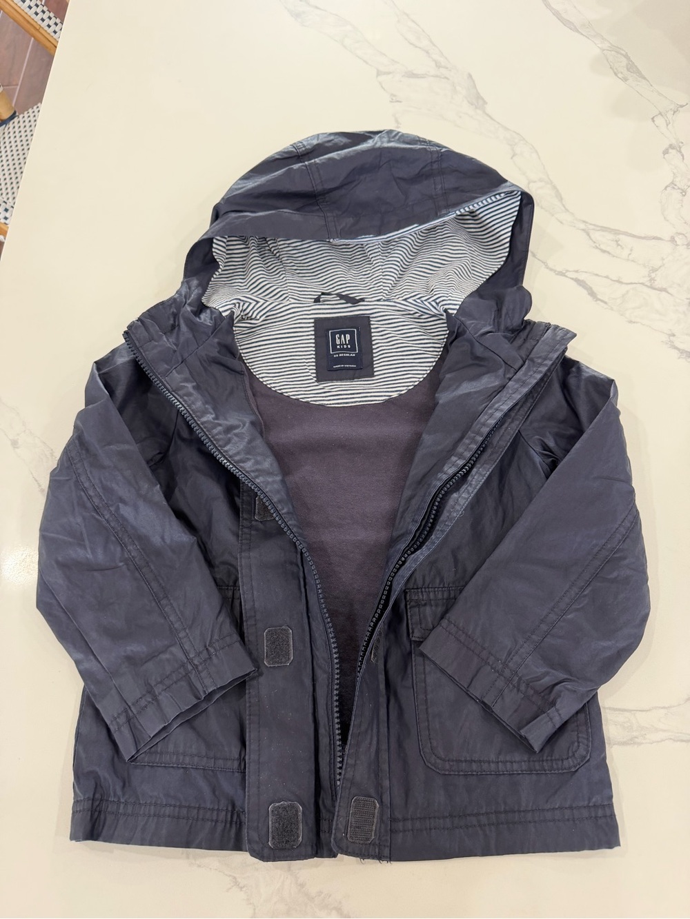 GAP Kids Navy Blue Hooded Windbreaker Jacket Size XS 4/5 Rain Coat Lined